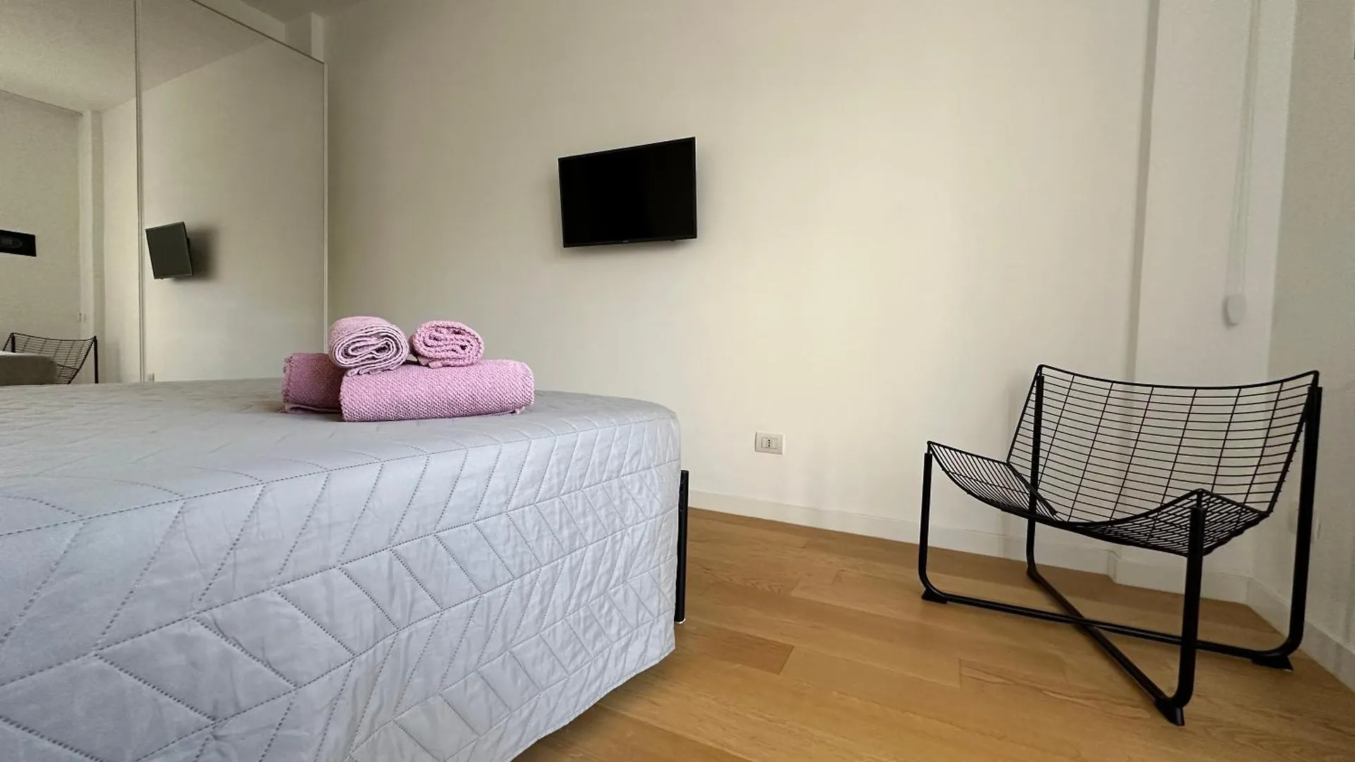 Suite&Chic Apartment Bari Italien